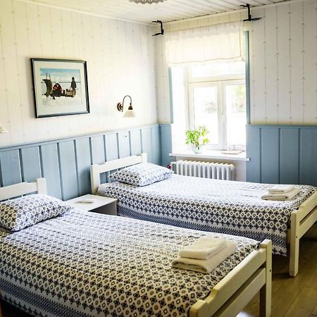 Vanatoa Taluhotell Koguva Buitenkant foto