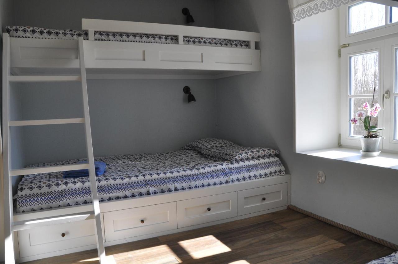 Vanatoa Taluhotell Koguva Buitenkant foto