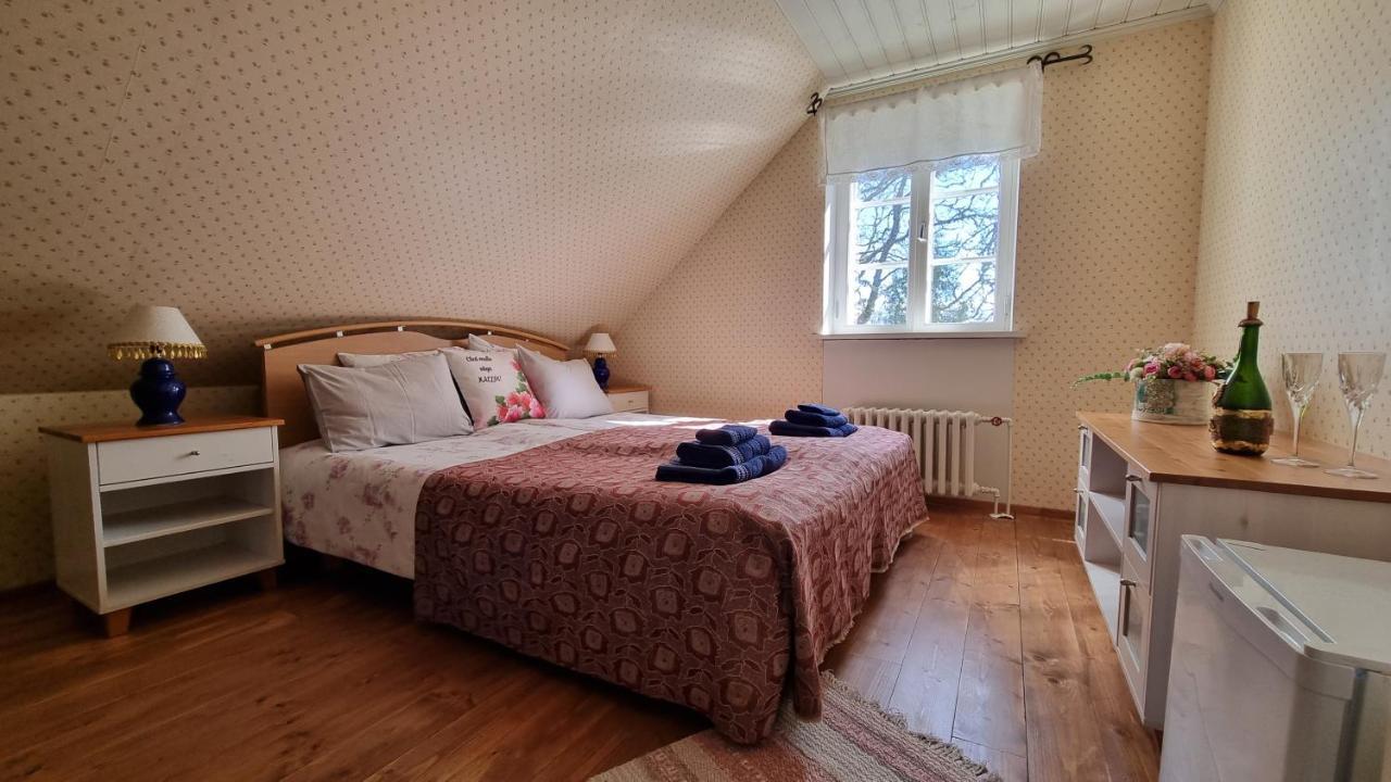 Vanatoa Taluhotell Koguva Buitenkant foto